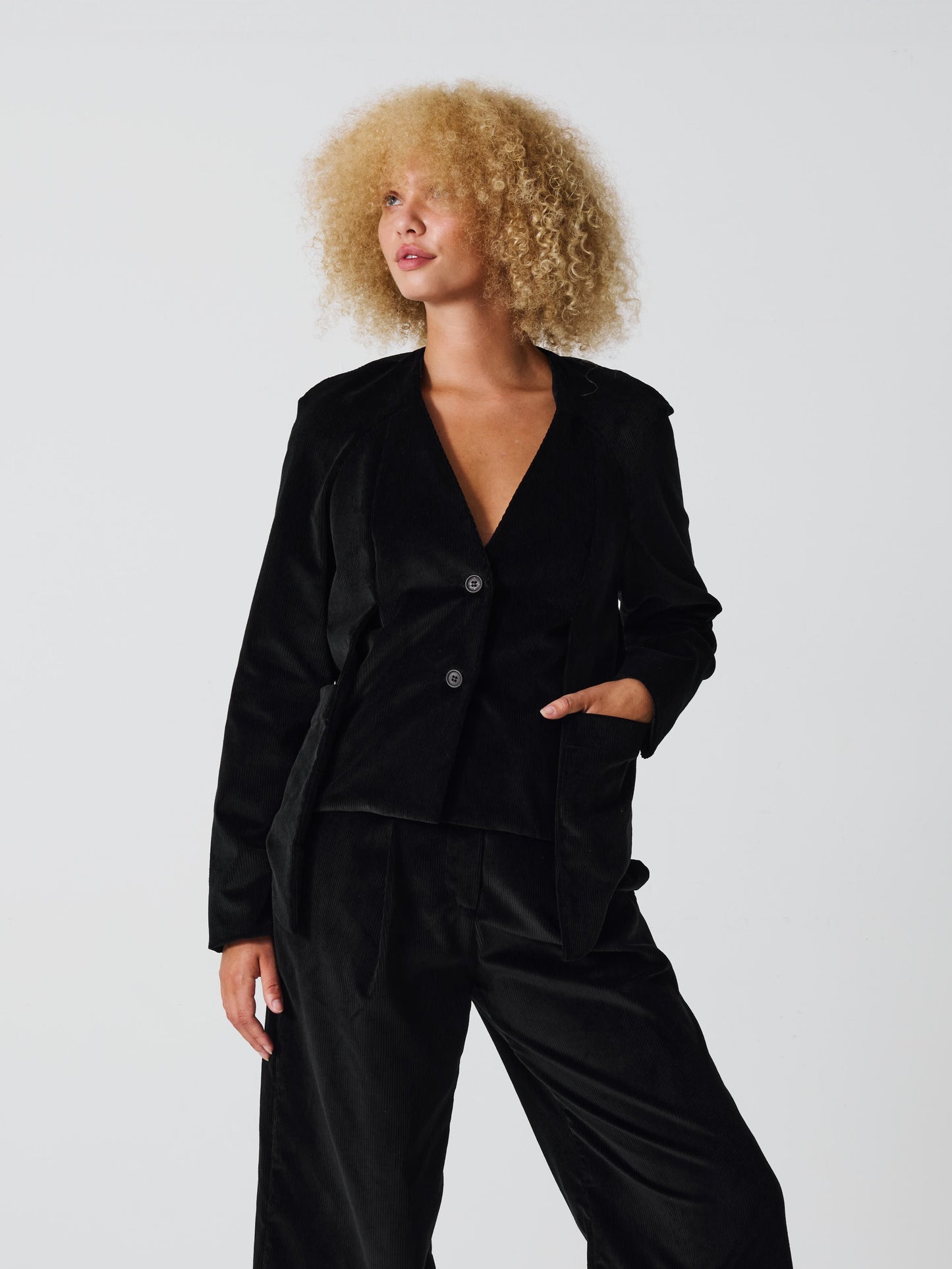 Sally Jacket // Coal Black